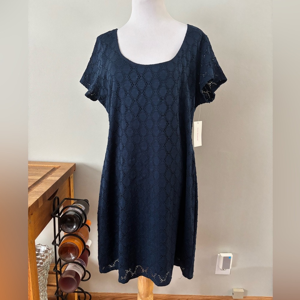 NWT Isaac Mizrahi SUPER soft navy any-occasion dress; size XXL.